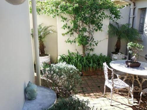 Doncaster Cottages Port Elizabeth Exterior photo